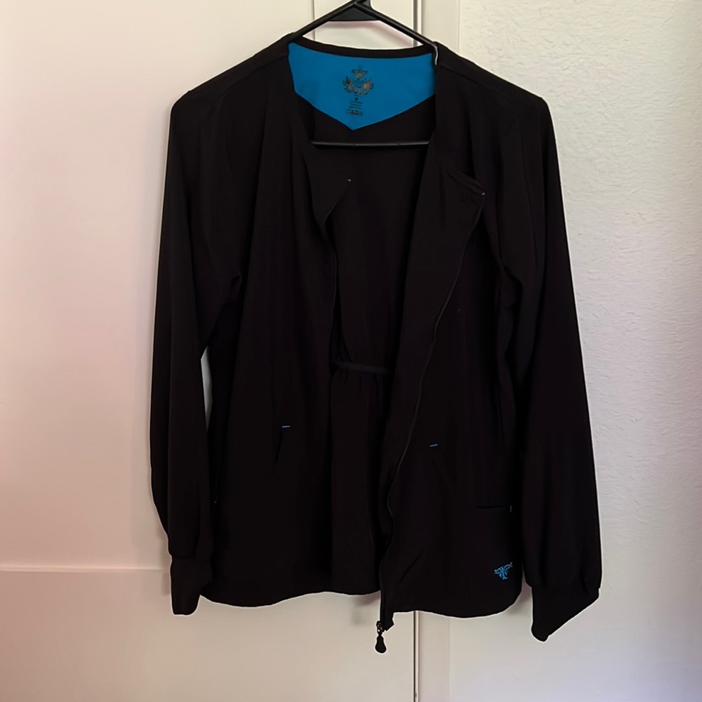 Women’s Med Couture Scrub Jacket